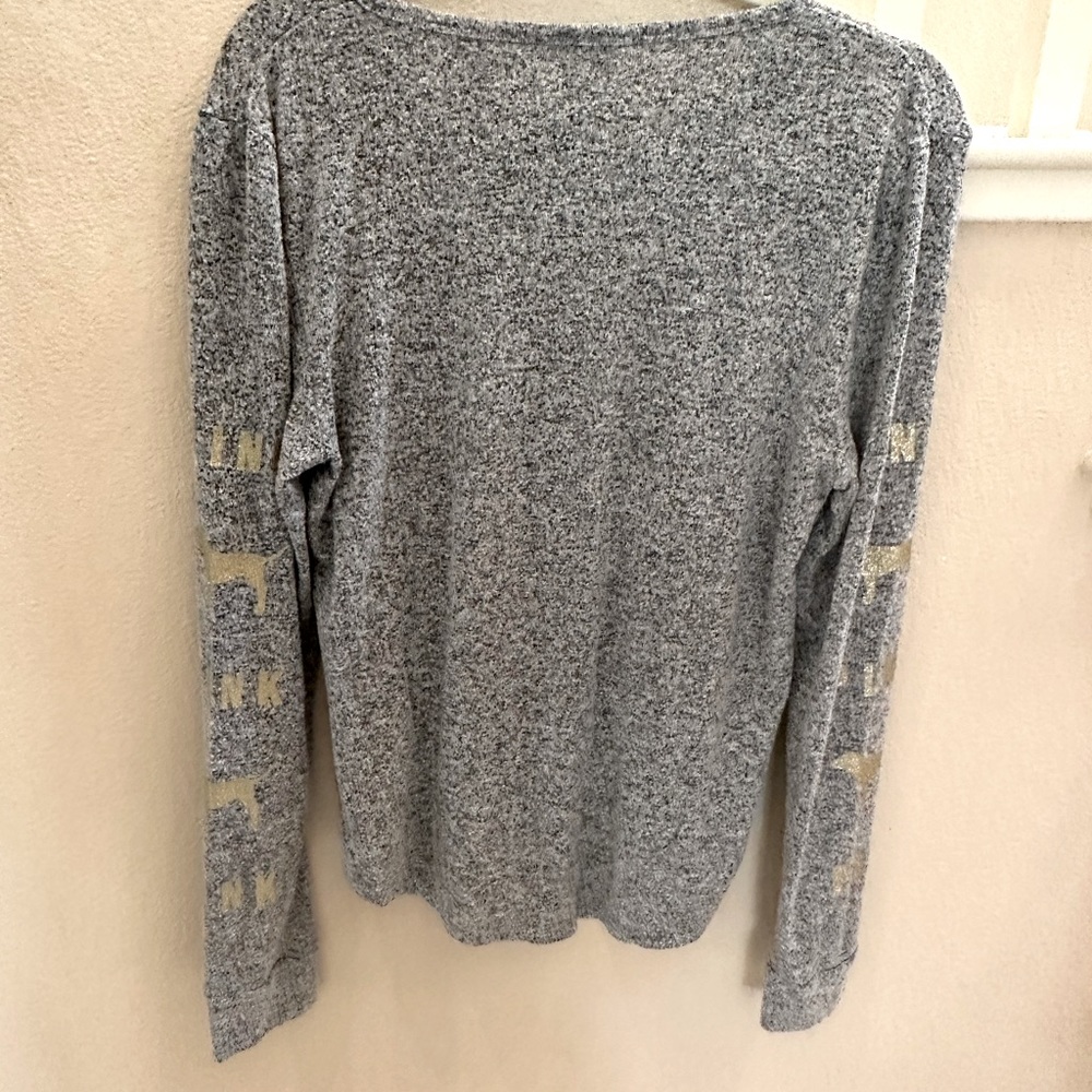 Pink by Victoria’s Secret long sleeve sleepwear top - Picture 3 of 6